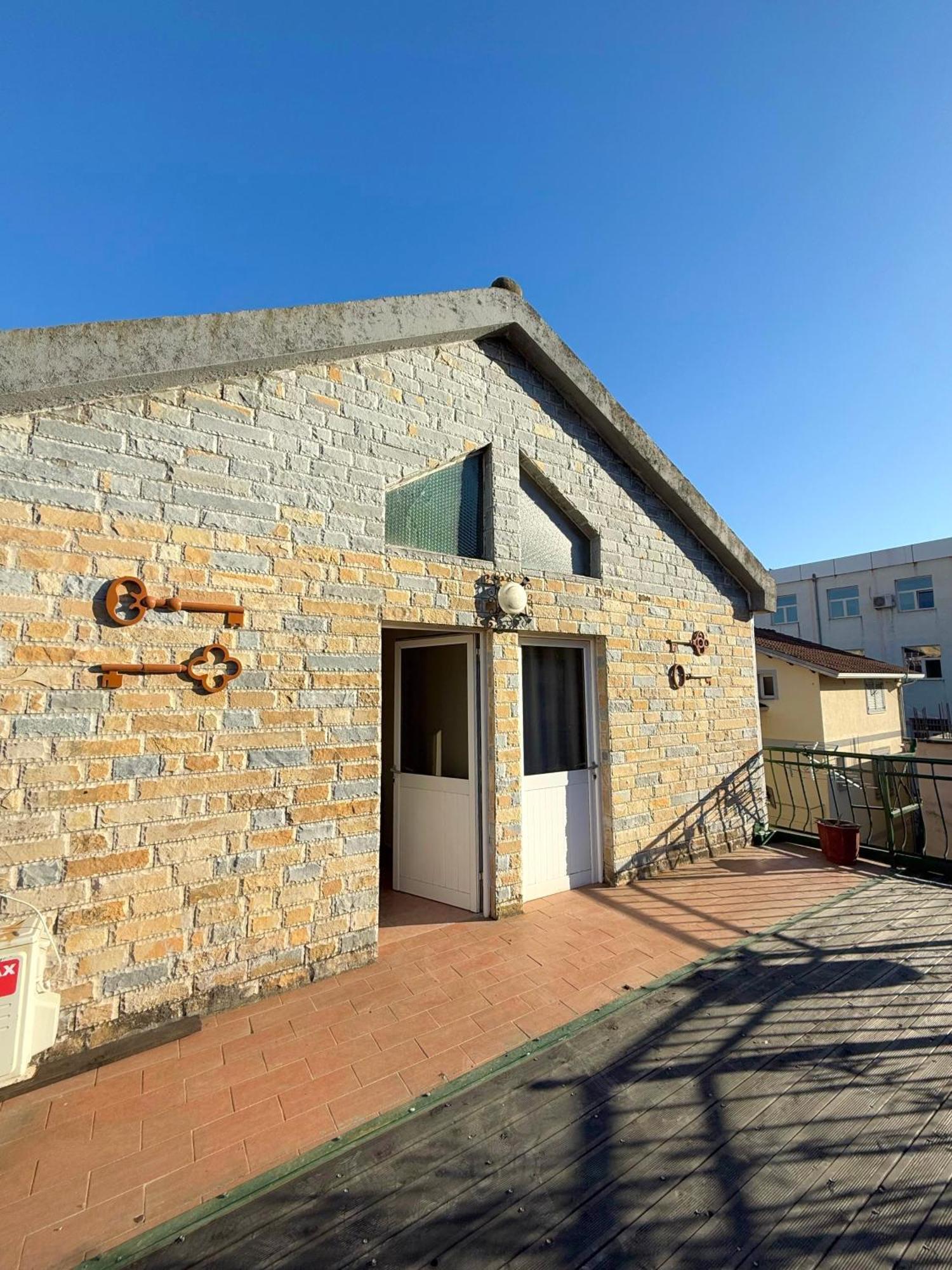 Shkodra Guest House 2 Exterior photo