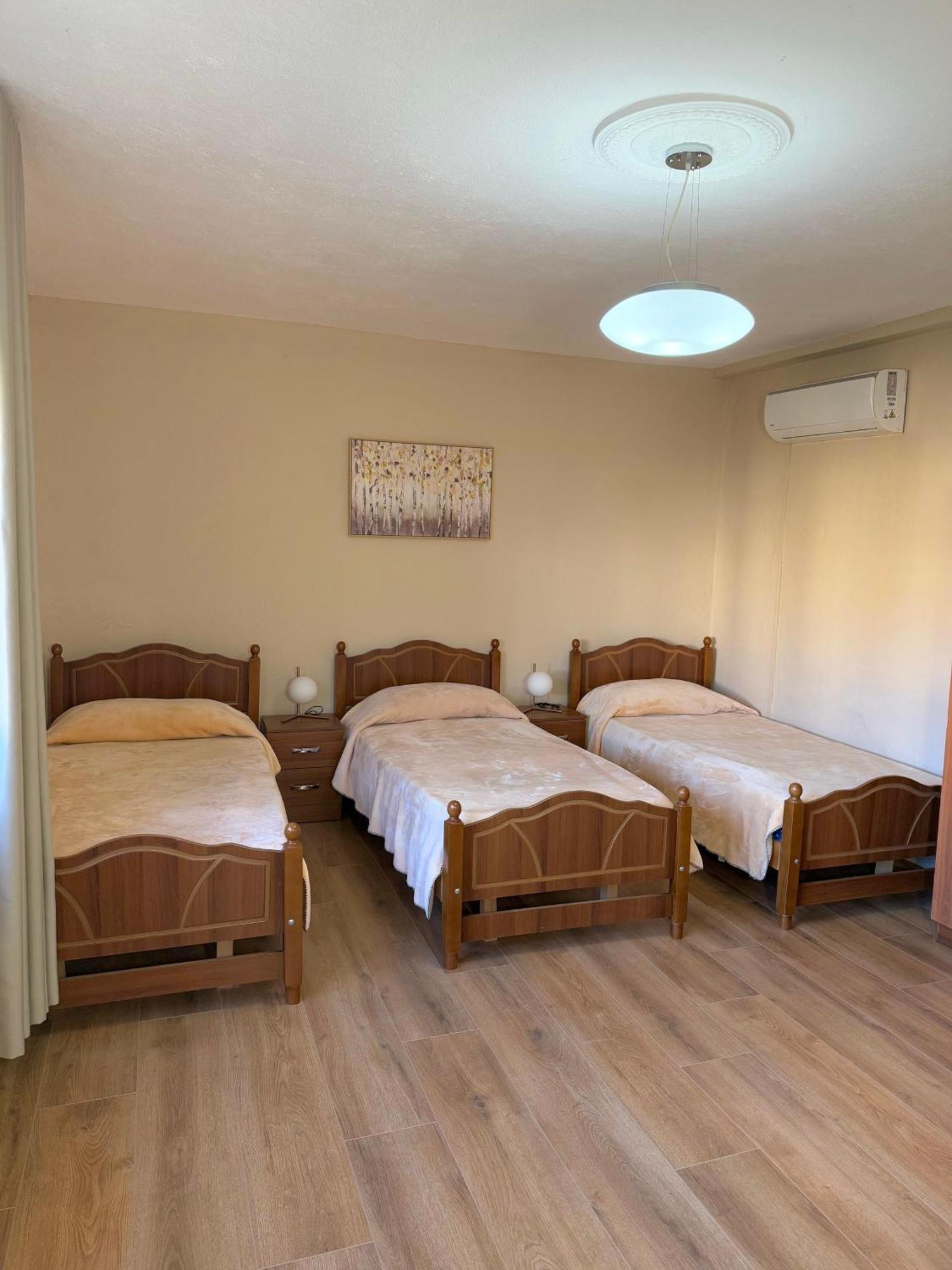 Shkodra Guest House 2 Exterior photo